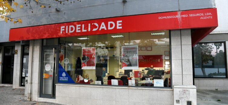 DOMUSSEGURO - Sociedade Mediação Seguros, Lda