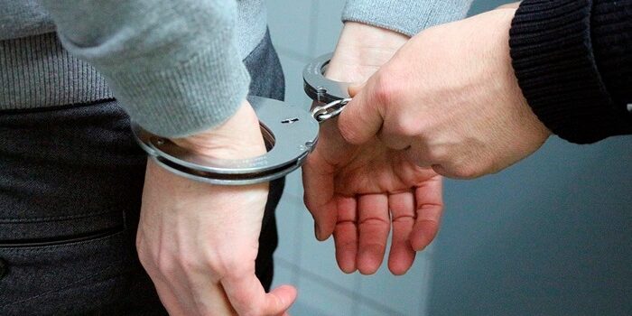 Detido em flagrante por furto em interior de residência