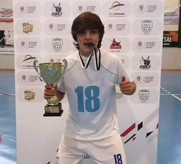 Jogador da União Desportiva Cariense convocado à Seleção Nacional Sub-15