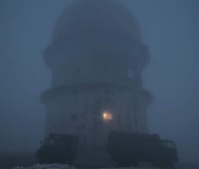 Madrugada de forte nevão na Serra da Estrela