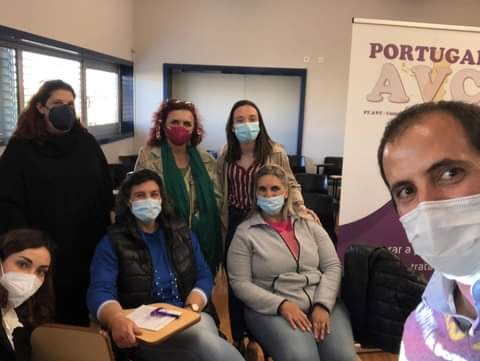 Sobreviventes de AVC de Castelo Branco juntos em grupo