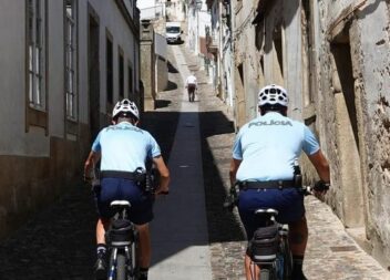 Férias seguras com a PSP de Castelo Branco || Antes de ir, submeta online o Form