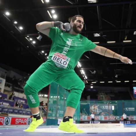 Francisco Belo à beira das medalhas e com recorde nacional