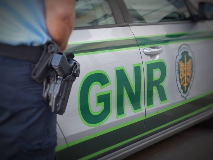 GNR põe fim a festa ilegal