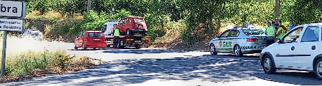 Jovem de 20 anos recusa transporte a hospital após despiste automóvel