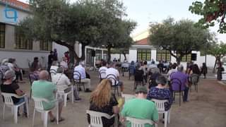 Lançamento de livro em Mata
