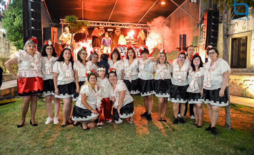 Marcha do Castelo desfila pelas ruas da cidade