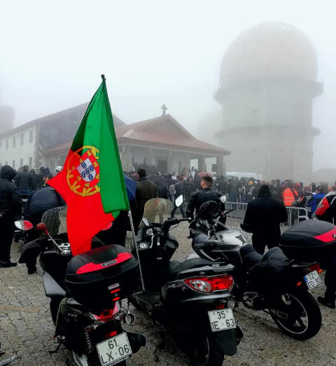 Motos de todo o país subiram à Torre para “1ª Benção das Motos na Serra da Estre