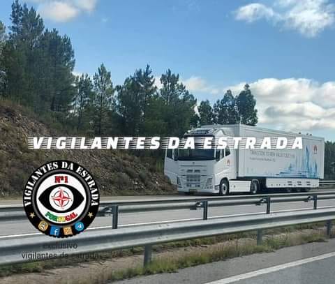 Pneu de camião rebenta na A23