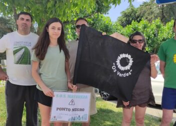 Verdes colocam bandeira negra