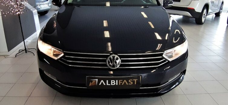 VW PASSAT VARIANT 1.6 TDI CONFORTLINE 120CV