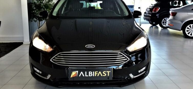 Ford Focus Hatchback 1.5 TDCI TITANIUM 120cv