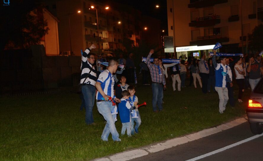 Adeptos do FC Porto em comemoração "antecipada" do título 