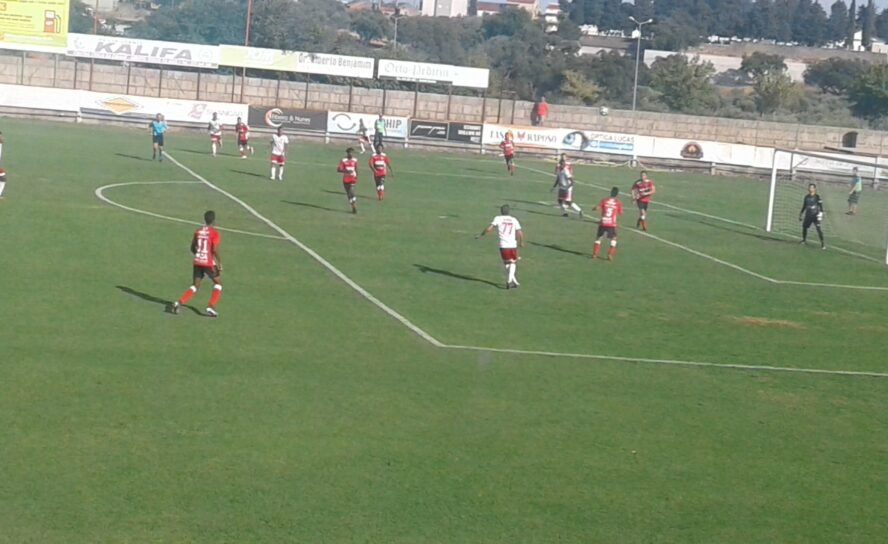Benfica e Castelo Branco  4  Vilafranquense 1