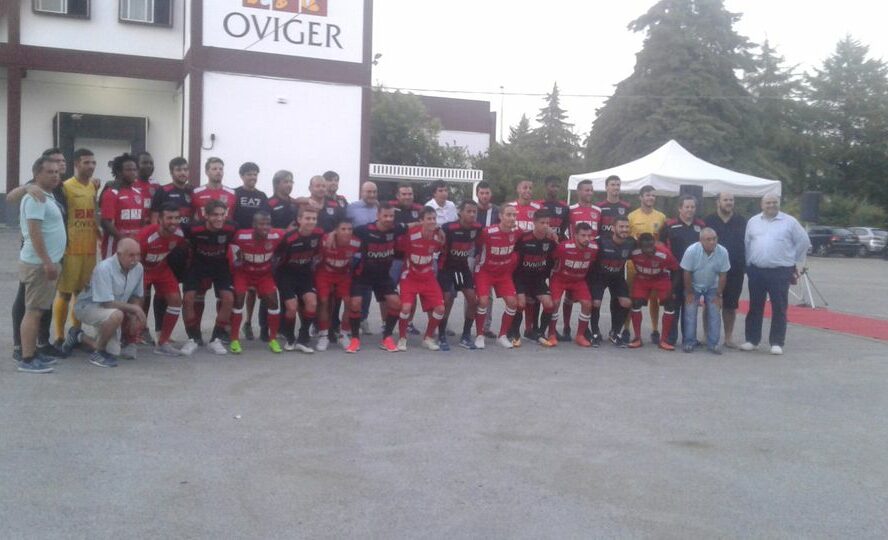 Benfica e Castelo Branco apresenta equipamento