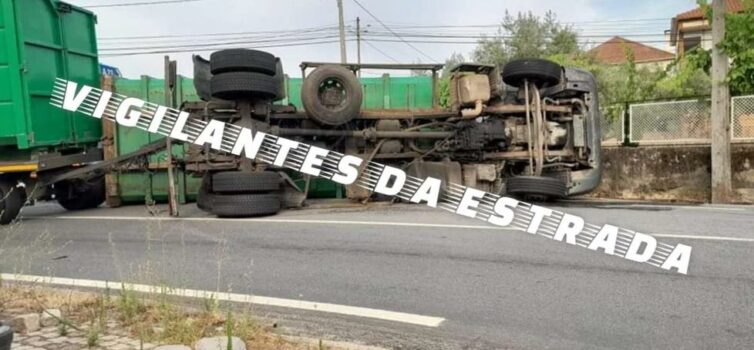 Colisão provoca 2 feridos