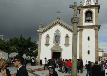 Danças das Virgens (ou das Donzelas)...