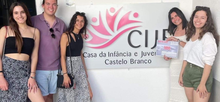 Entrega de donativo a CIJE