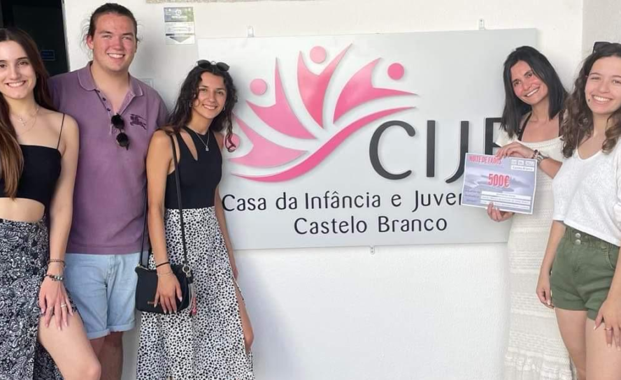 Entrega de donativo a CIJE