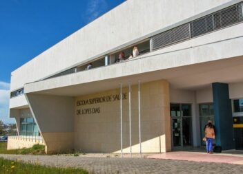 Escola de Saúde