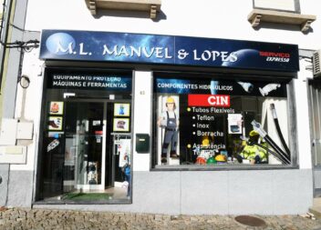 M.L. Manuel & Lopes