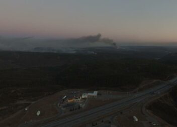 Vista aérea de uma das frentes de fogo de Nisa