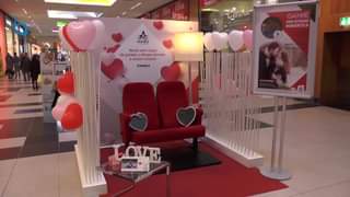 Centro comercial Alegro com romantismo