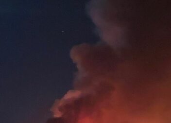 Cerca de 600 operacionais no combate ao incêndio que deflagrou sábado na Covilhã