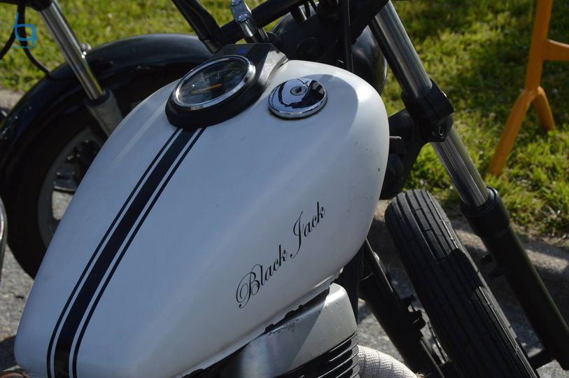 Chegou a hora de reunir mais de 100 motorizadas antigas