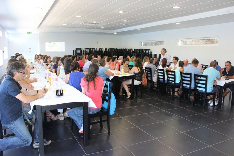 Comunidade Educativa recebida em Álvaro