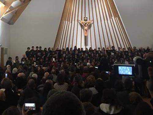 Concerto de Natal aquece a noite fria da Covilhã*