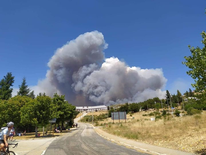 Covilhã: Praia fluvial evacuada e dois bombeiros feridos