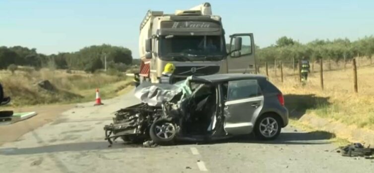 Dois mortos e um ferido em duas colisões no distrito de Portalegre