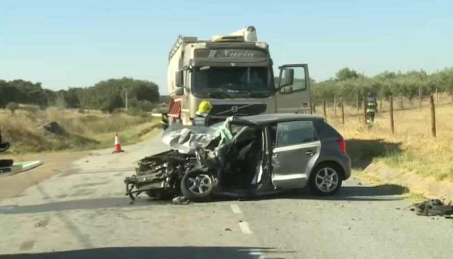 Dois mortos e um ferido em duas colisões no distrito de Portalegre