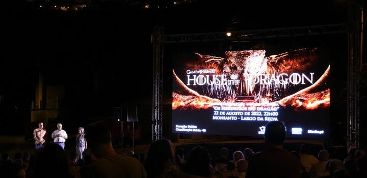 Exibição pública do episódio de estreia da série House of the Dragon em Monsanto