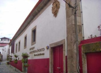 Homenagem a José Alves Monteiro