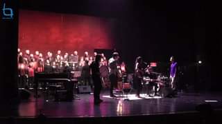 Luísa Sobral e Orfeão encerraram Dia da Cidade