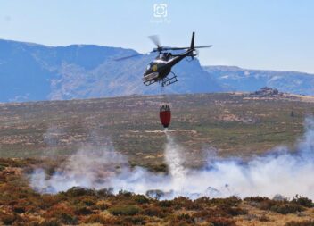 Mais de 1000 operacionais continuam a combater o fogo