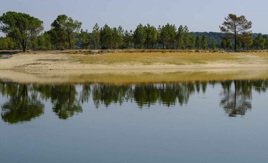 Retomadas buscas para tentar encontrar homem desaparecido na barragem de Montarg