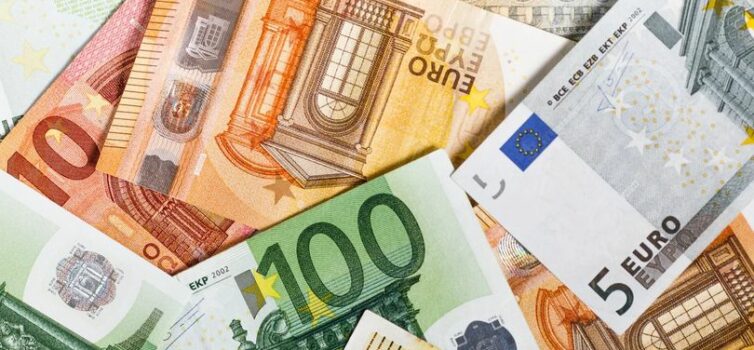 Apoio de 125 euros, de 50 e pensões: saiba o que fazer para o obter