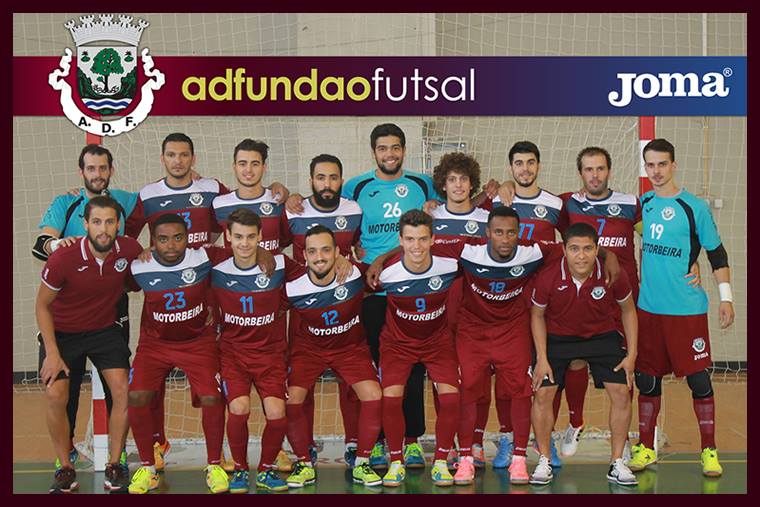 Desportiva do Fundão nas meias finais