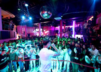 Discoteca Alternativa celebra 9° aniversário com casa cheia