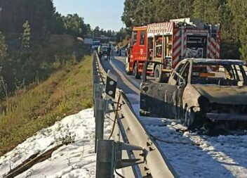 Incêndio em viatura propaga-se ao mato na Sertã