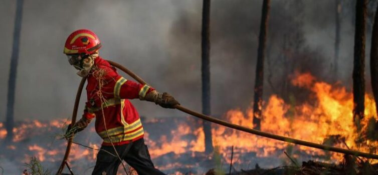 Incêndio no Fundão