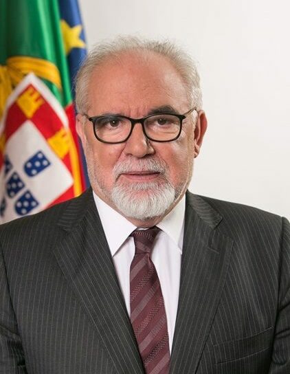 Três novos equipamentos sociais