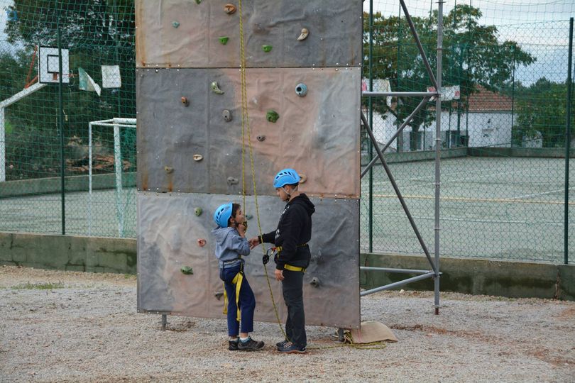 A Feira contou com insufláveis e uma torre de escalada