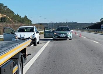Acidente na A23 provoca ferimentos em 4 pessoas