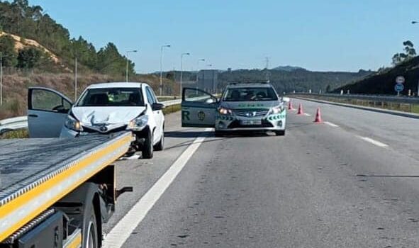 Acidente na A23 provoca ferimentos em 4 pessoas