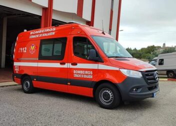 Bombeiros de Cernache do Bonjardim recebem nova ambulância