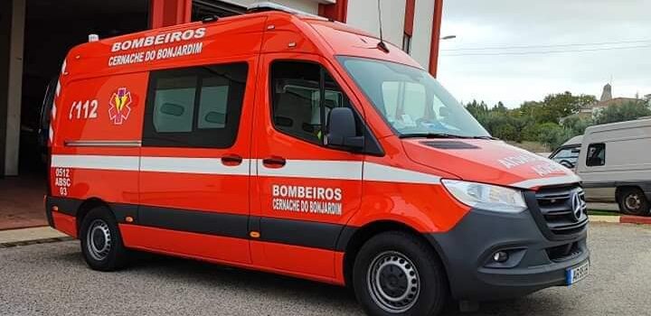Bombeiros de Cernache do Bonjardim recebem nova ambulância